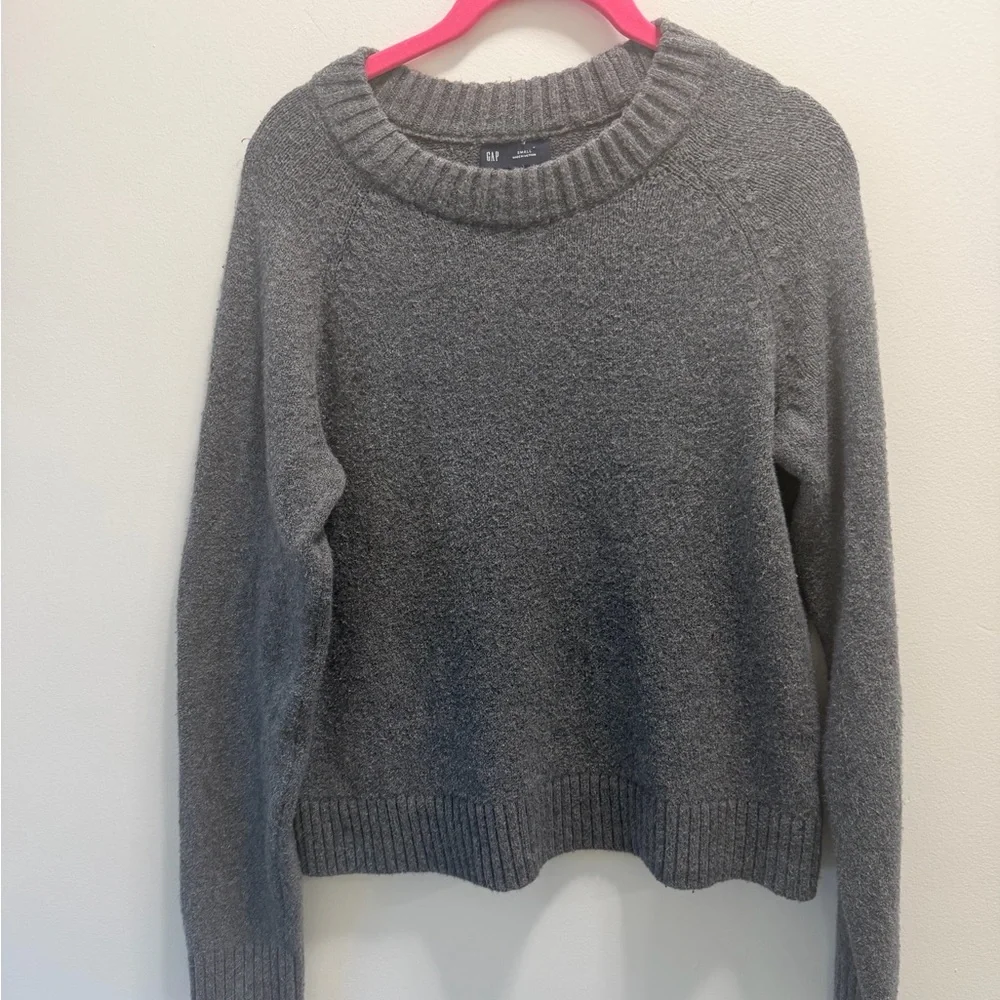 Gap Gray Crewneck Sweater Small | Soft Cotton Blend Knit Pullover Size Small - Picture 2 of 5